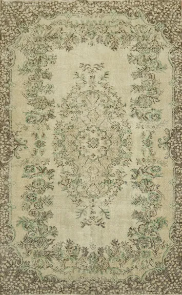 Elegant Vintage Floral Rug Enhances Your Living Space Charm 5x9