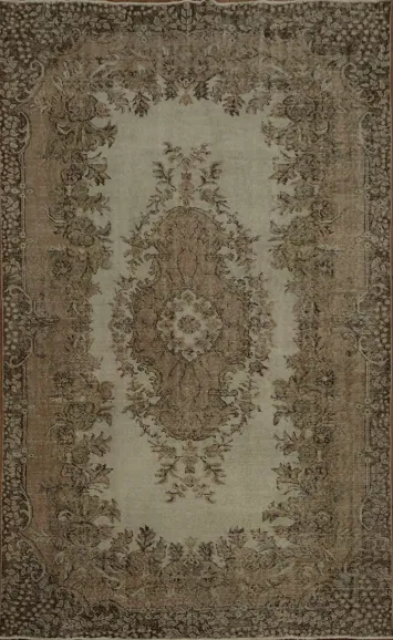 Exquisite Traditional Distressed Rug 6x9