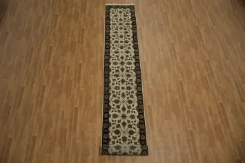 Chic floral patterned Agra Oriental Runner Rug 3x16