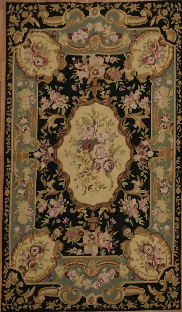 Exquisite floral tapestry rug for elegant interior spaces 3x5