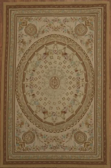 Elegant Oval Patterned Aubusson Tapestries Chinese Rug 4x6