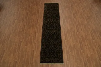 Exquisite Floral Elegance: Agra Oriental Runner Rug 3x14