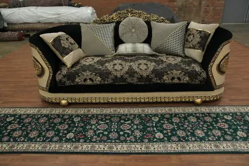 Floral Elegance: Traditional Green Runner for Hallways 3x12