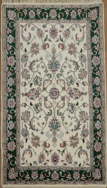 Traditional Floral Ivory with Green Border Kashan Foyer Rug 3x5