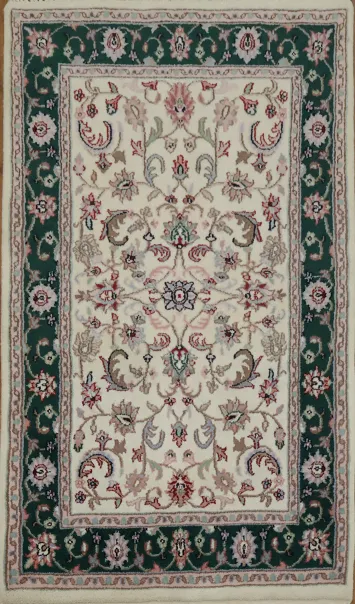 Traditional Floral Ivory with Green Border Kashan Foyer Rug 3x5