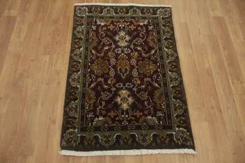 Deep Maroon and Olive Green Agra Foyer Rug 2x3
