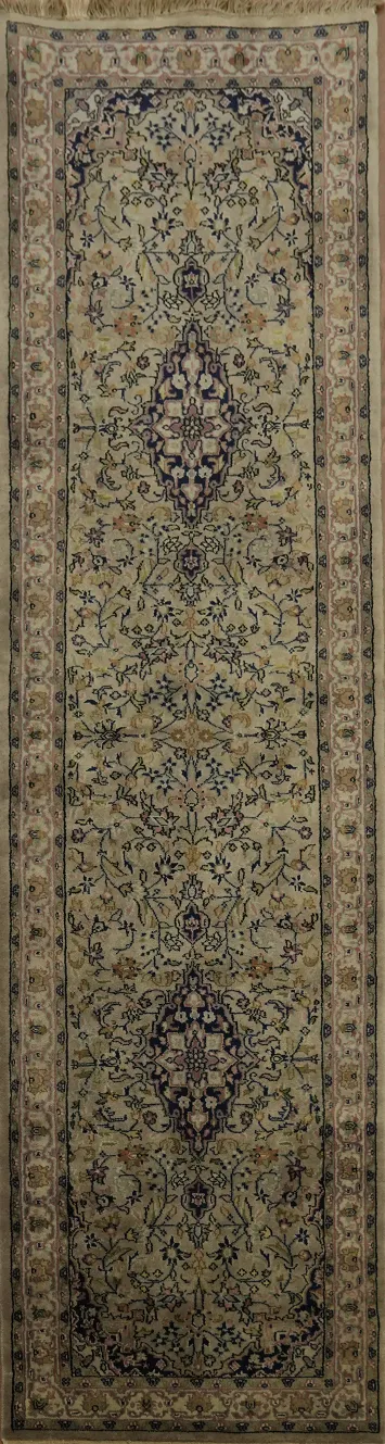 Elegant Traditional Traditional Bidjar Oriental Runner Rug 3x9