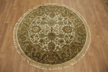 Luxurious Traditional Round Oriental Agra Area Rug 4x4