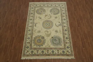 Sophisticated Floral Motif Traditional Tabriz Persian Area Rug 6x10