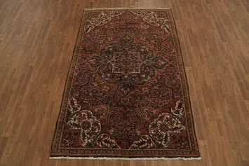 Elegant Heriz Persian Area Rug 5x8