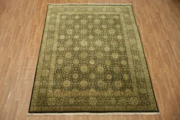 Artistic Green Ornate Agra Rug with a Touch of Luxury Design Flavor 8x10