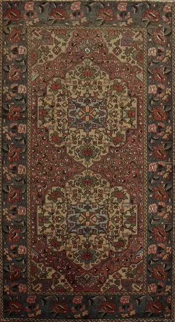 Elegant Floral Bakhtiari Persian Area Rug 5x10