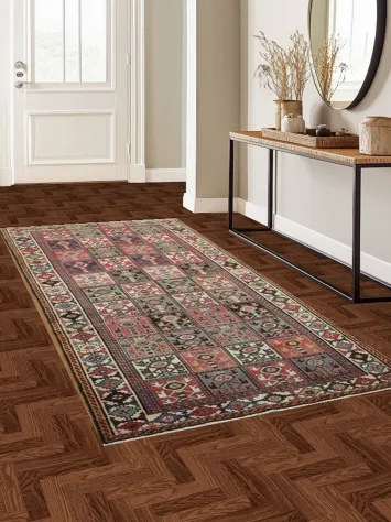 Vintage Geometric Wool Persian Bakhtiari Rug 5x10