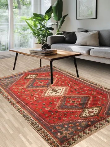 Qashqai Persian Area Rug 5x8