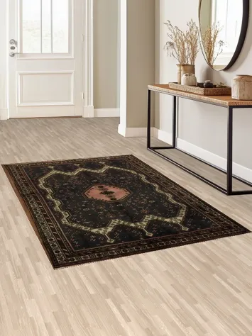 Elegantly Patterned Traditional Sirjan Persian Rug 5x7