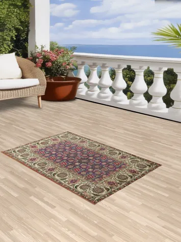 Stunning Persian Tabriz Persian Rug 3x5