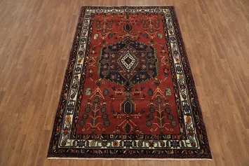 Elegant Tribal Traditional Vegetable-Dye Persian Shiraz Area Rug 5x8