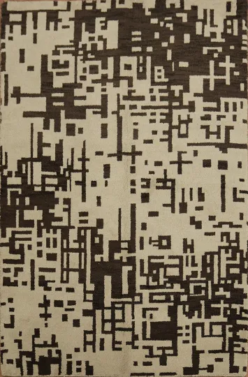 Modern Geometric Rug with Abstract Puzzle Design 5x8