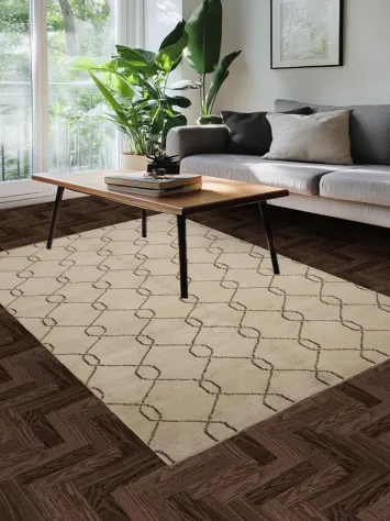 Elegant beige rug with thick, luxurious pile texture 5x8