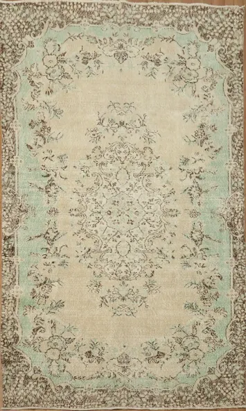 Vintage Anatolian Turkish Area Rug 6x10