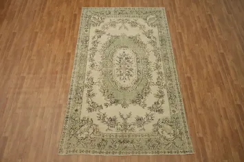 Vintage Floral Anatolian Turkish Area Rug 6x10
