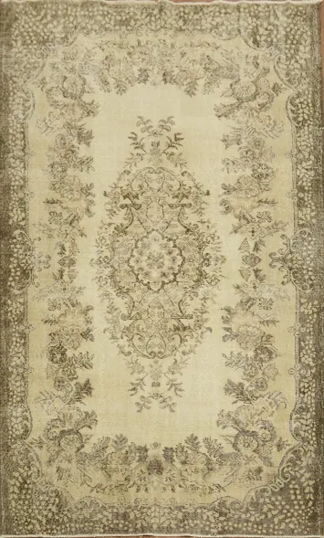 Elegant Vintage Anatolian Turkish Area Rug 6x9