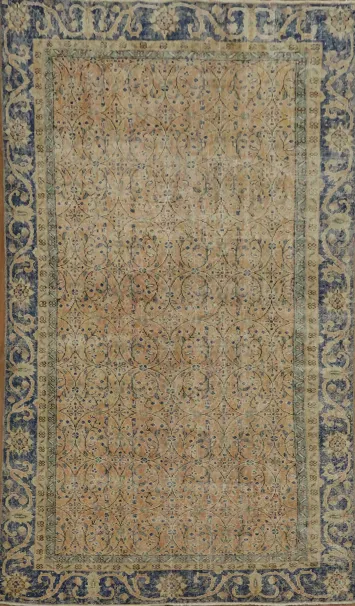 Vintage Handmade Anatolian Turkish Area Rug 6x9