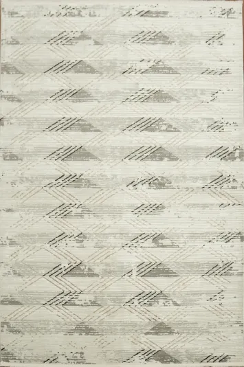 Subtle Grey and Beige Rug with a Chic Geometric Design 5x8
