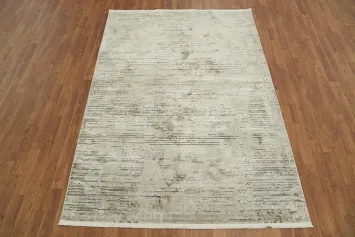 Sophisticated Greige Rug for Minimalist Home Interiors 5x7