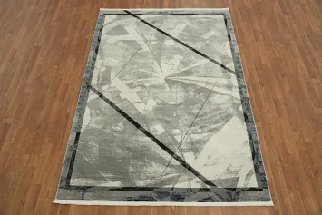 Abstract Geometry Modern Rug with Grey and Black Patterns 5x8