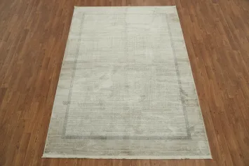 Neutral Beige Rug for Minimalist Interior Design 5x8