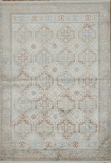 Classic Beige and Pastel Tones Rug for Living Spaces 5x8