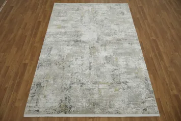 Subtle Sophistication: Textured Gray and Ivory Area Rug 5x8