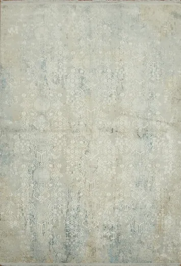 Large Blue and Cream Rug Featuring Subtle Vintage Floral Motifs 5x8