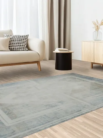 Traditional Charm at Home with This Elegant Blue Area Rug 5x8