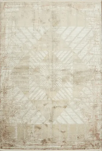 Distressed Beige and Gold Area Rug for a Cozy and Vintage Look 5x8
