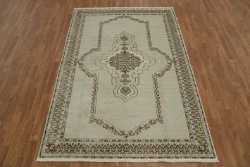 Beige and Neutral Toned Rug for Refined Home Decor 5x8