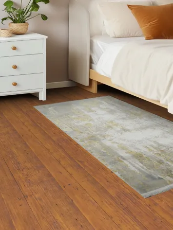 Sophisticated Textured Area Rug with Subtle Gold Accents 3x5