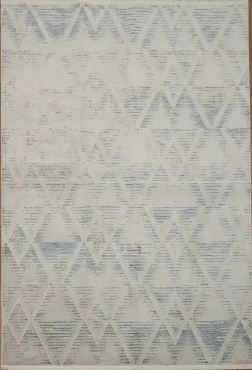 Chic Geometric Rug with Subtle Blue Tones for Sophisticated Style 5x8