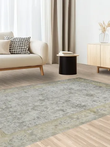 Intricate Gray and Gold Vintage Style Decorative Rug 5x8