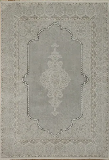 Elegant Gray Persian Style Rug With Intricate Center Motif 5x8