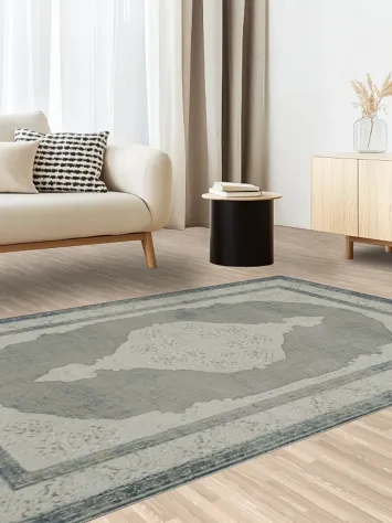 Traditional Charm in Grey: Intricate Design with Classic Appeal 5x8