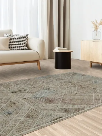 Geometric Patterned Rug for Modern Living Spaces 5x8