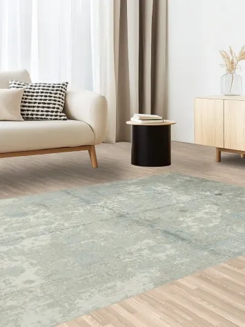 Classic Distressed Design Rug in Soft Neutral Tones 5x8