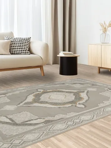 Geometric Elegance Rug with Classic Decorative Border 5x8