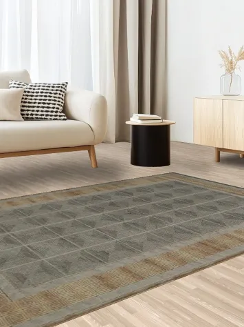 Elegant Textured Area Rug Featuring Subtle Beige Borders 5x8