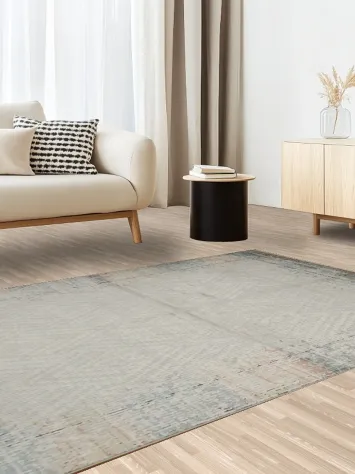 Transform Your Space With This Classic Distressed Design Rug 5x8
