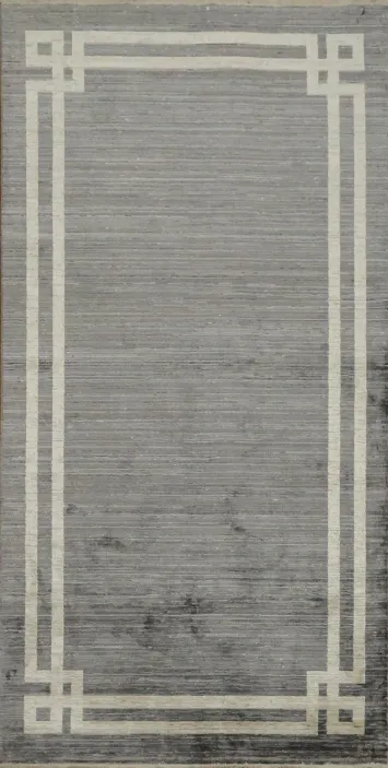 Contemporary Gray Rug With Sophisticated Ivory Accents 3x6