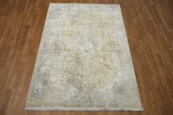 Chic Gold and Grey Distressed Look Rug for Modern and Traditional Spaces 4x6