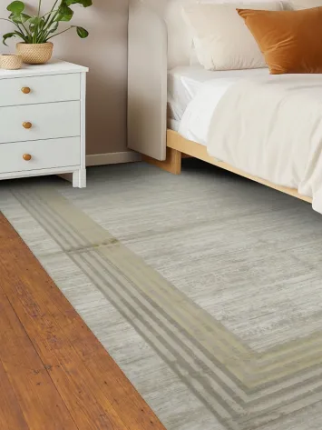 Contemporary Style Rug with Subtle Geometric Design 5x8